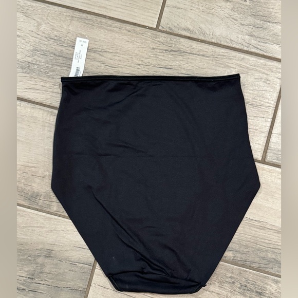 SOMA| VANISHING TUMMY|High-Waist Brief Panty with Lace-Medium-4 pairs(LOT) - Picture 8 of 10